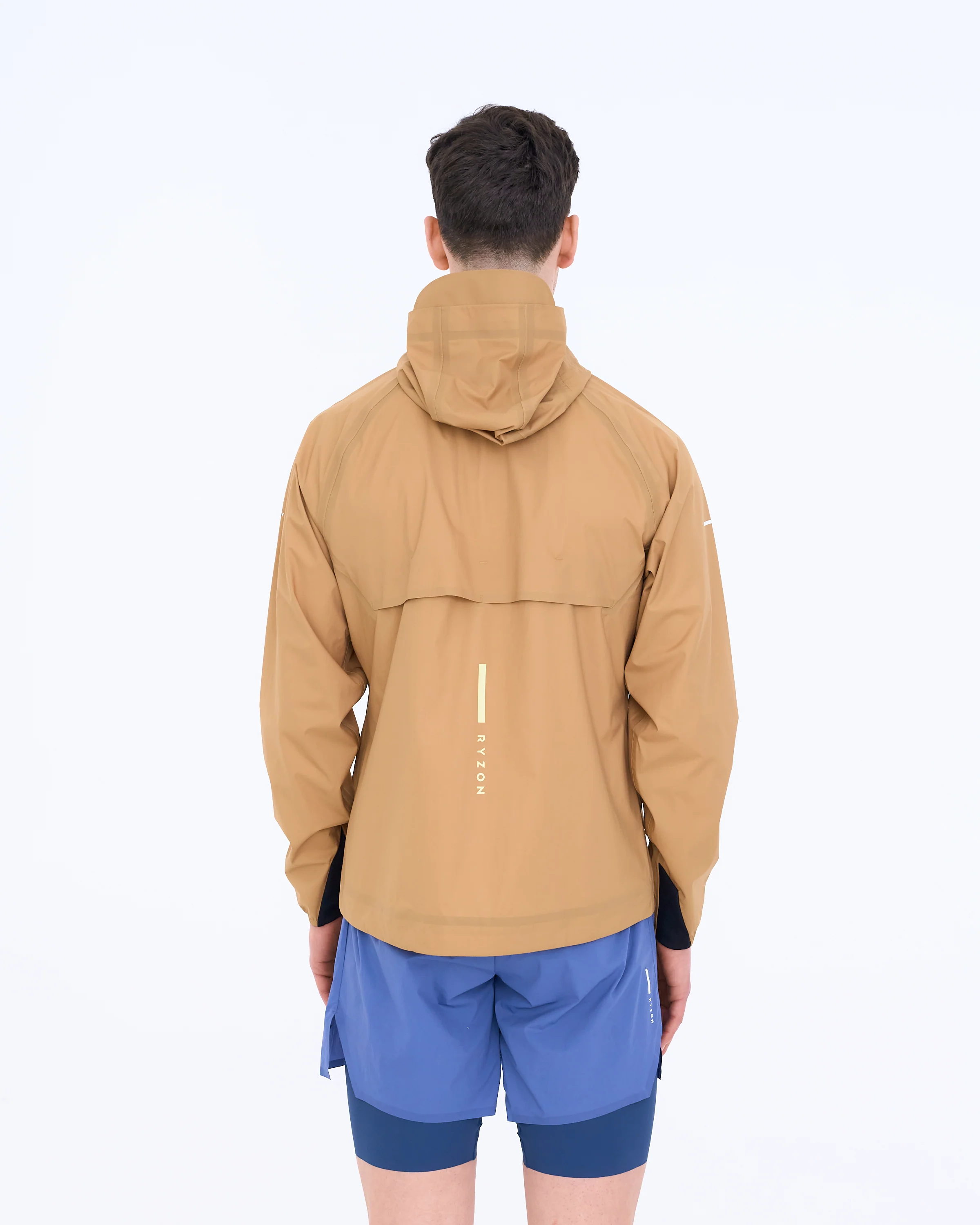 Phantom Running Rain Jacket Men - Image 38