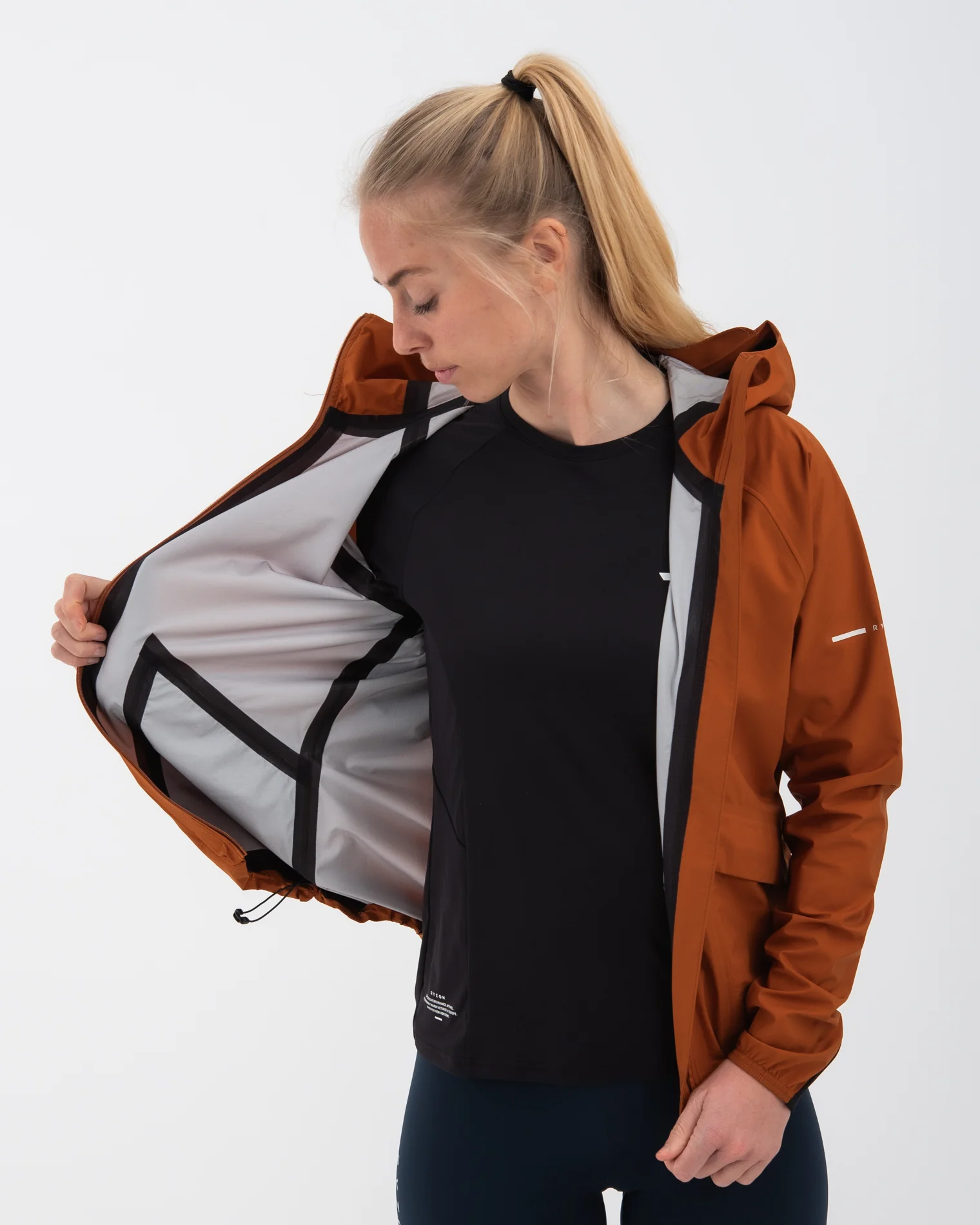 Phantom Running Rain Jacket Women - Image 23