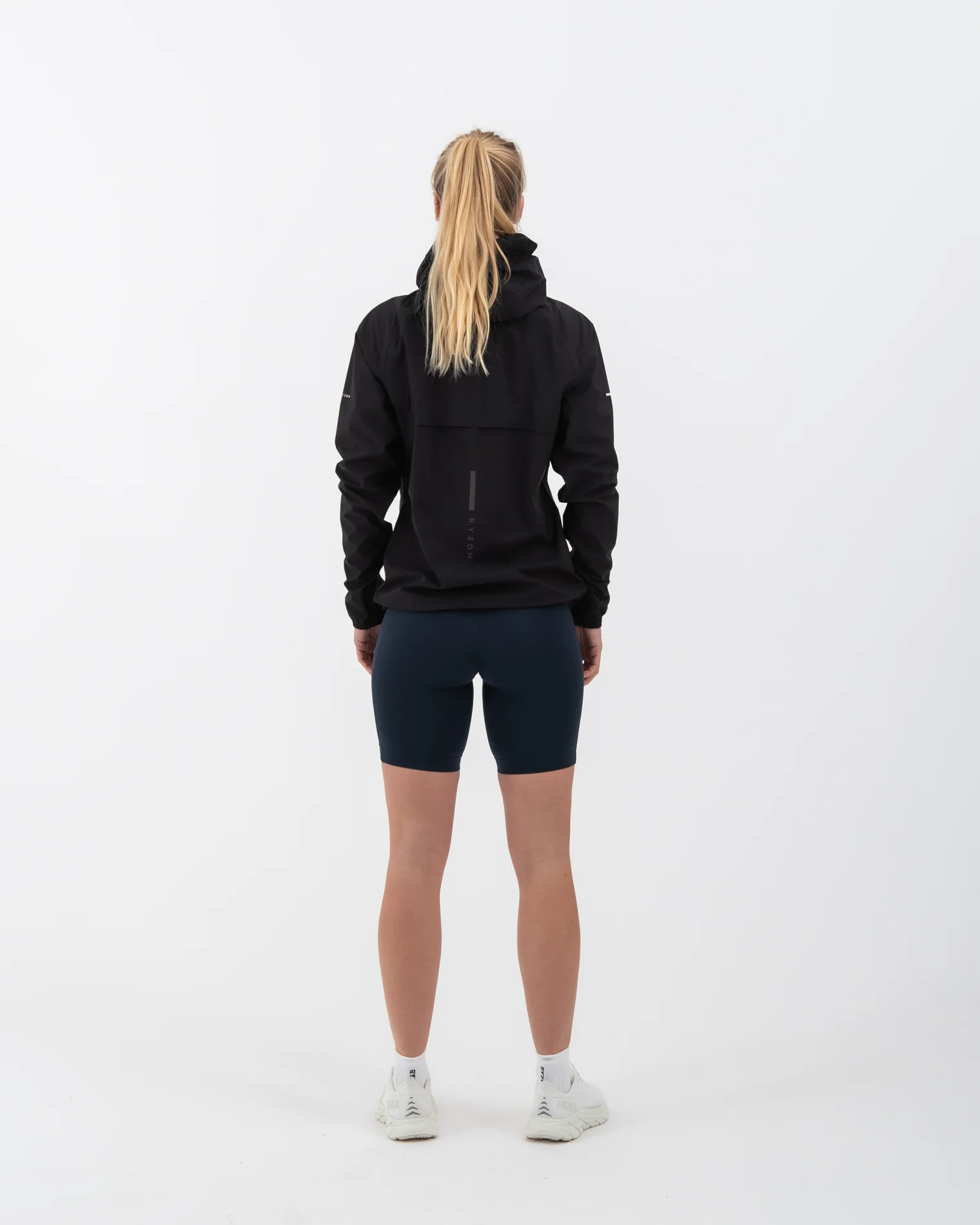 Phantom Running Rain Jacket Women - Image 30