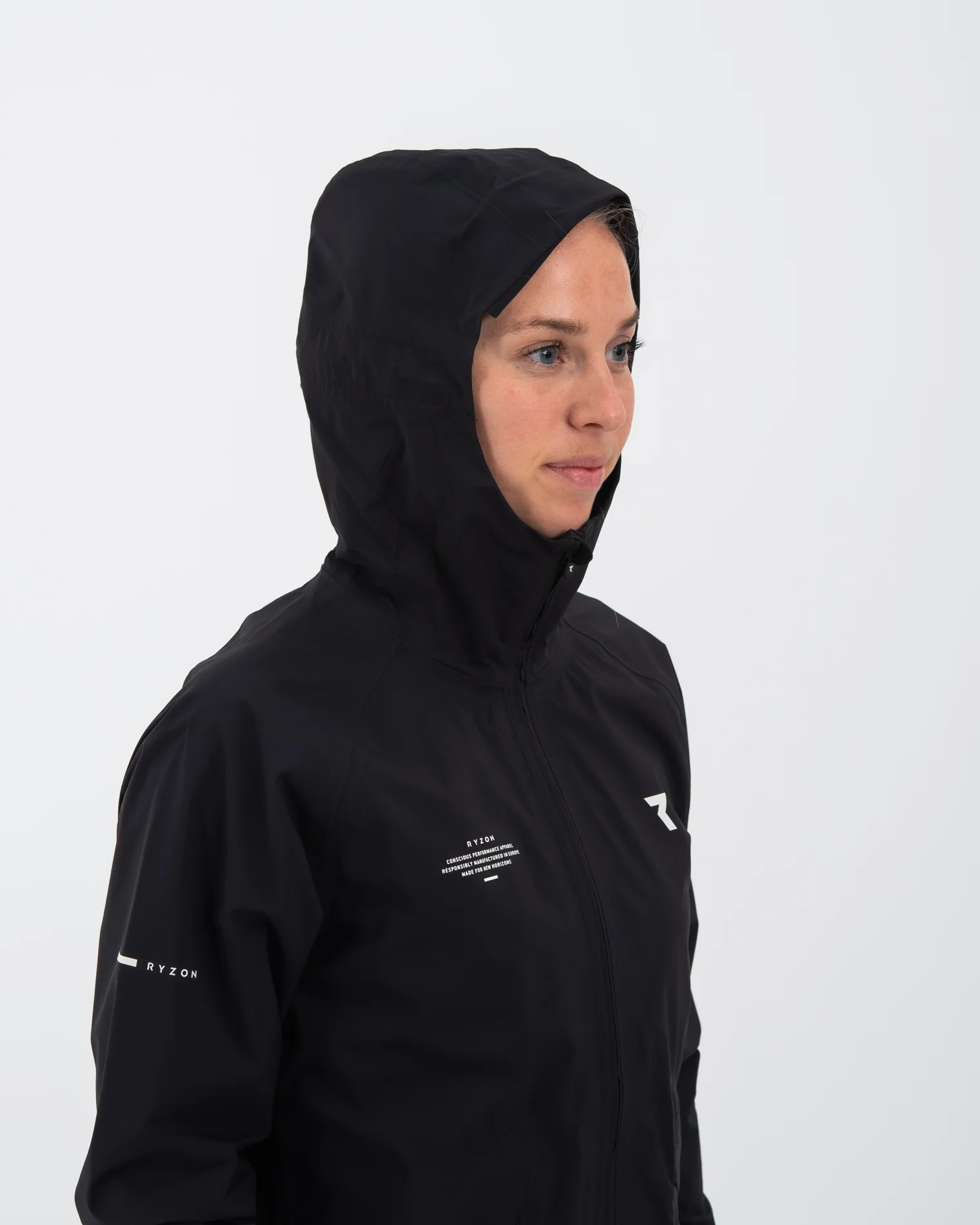 Phantom Running Rain Jacket Women - Image 32