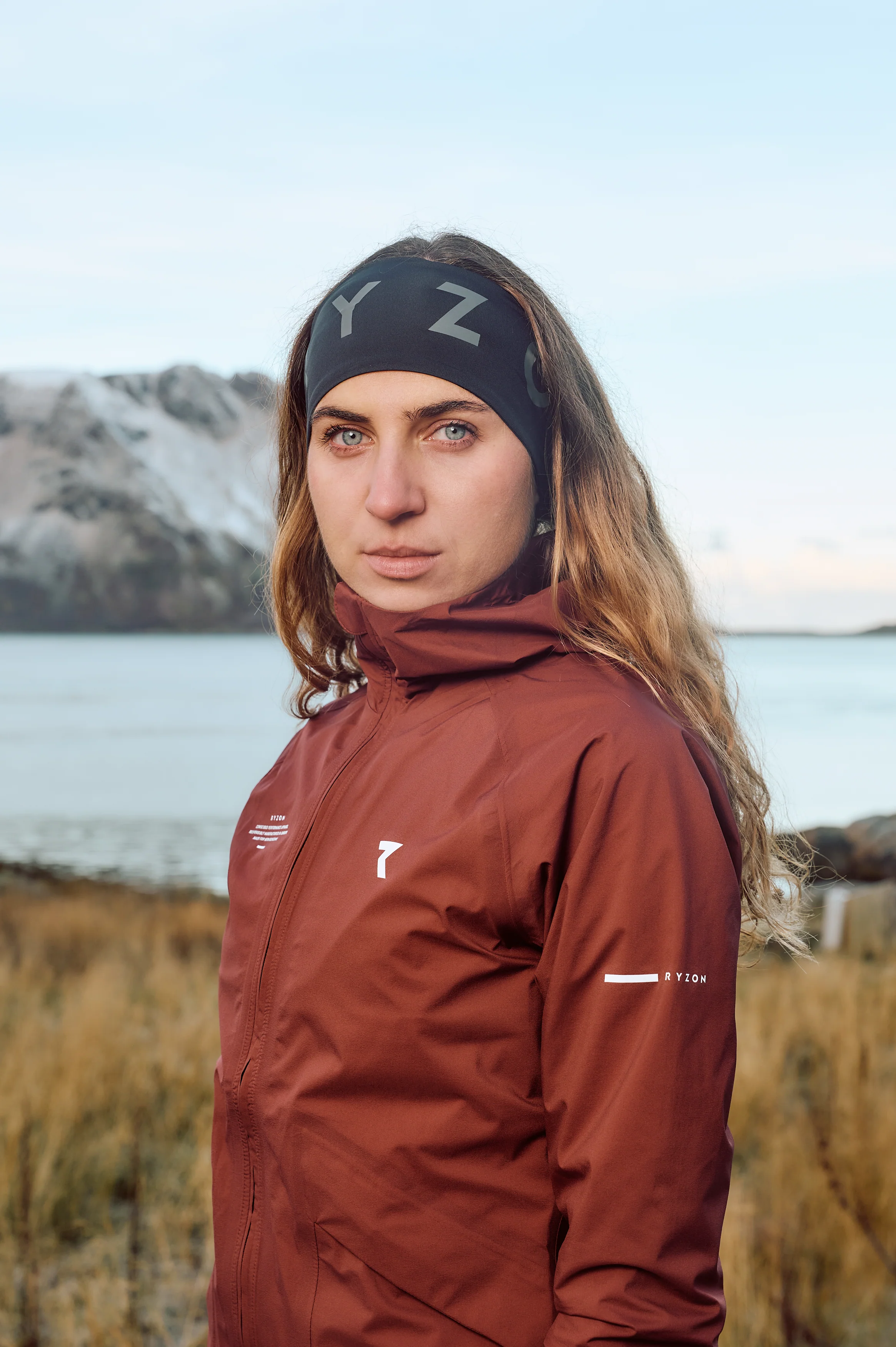 Phantom Running Rain Jacket Women - Image 71